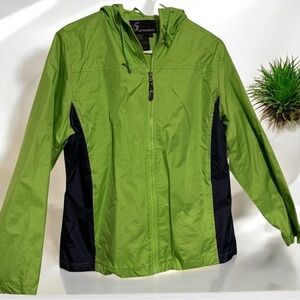 Green and Blue Utility Jacket with Water-Resistant Fabric